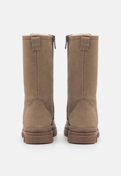 Friboo Leather - Veterlaarzen - Taupe 10 Friboo Leather - Veterlaarzen - Taupe -Friboo-Mode 23bc50c7f52b4fd1a20c6baaa5b1c17d