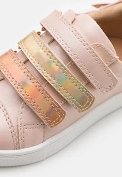 Friboo Sneakers Laag - Pink -Friboo-Mode 3e38f34574cc4958ab6baec7557c8132