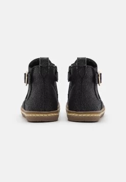 Friboo Korte Laarzen - Black 10 Friboo Korte Laarzen - Black -Friboo-Mode 419c17eb8e63456095037d0b3c1fa236