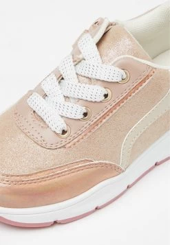 Friboo Sneakers Laag - Rose Gold -Friboo-Mode 7fb2466ac4ff439585a35bd0638e07aa