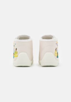 Friboo Disney Princess - Pantoffels - Pink -Friboo-Mode 8873b6f7763841de8f79ad20ded559b3