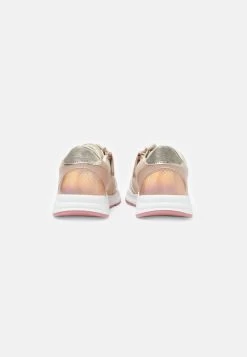 Friboo Sneakers Laag - Rose Gold -Friboo-Mode 90e8baacd4644dbfb32855e10d9c643a