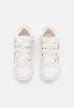 Friboo Sneakers Hoog - White -Friboo-Mode 9e7a145cfa96472dadb09471a8bebe9f